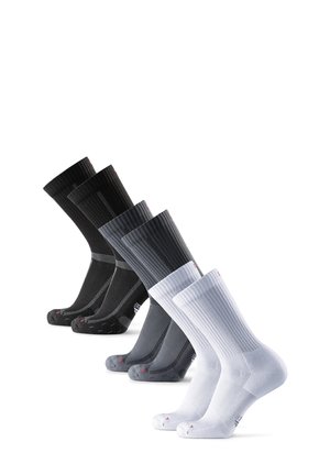 LONG DISTANCE CREW 3 PACK - Chaussettes de sport - black/grey/white