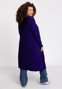 YOEK MIT DRUCK - Strickjacke - purple