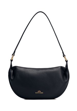 Schwarze, aus Leder gefertigte schultertasche in halbmondform mit goldfarbenen Beschlägen und dem auf der Vorderseite eingeprägten Wittchen-Logo.