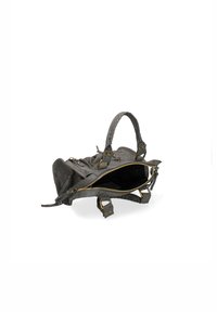 Borsa a tracolla in suede grigio con superficie texturizzata, manico intrecciato, chiusura con zip e dettagli in hardware dorato, dotata di un interno aperto.