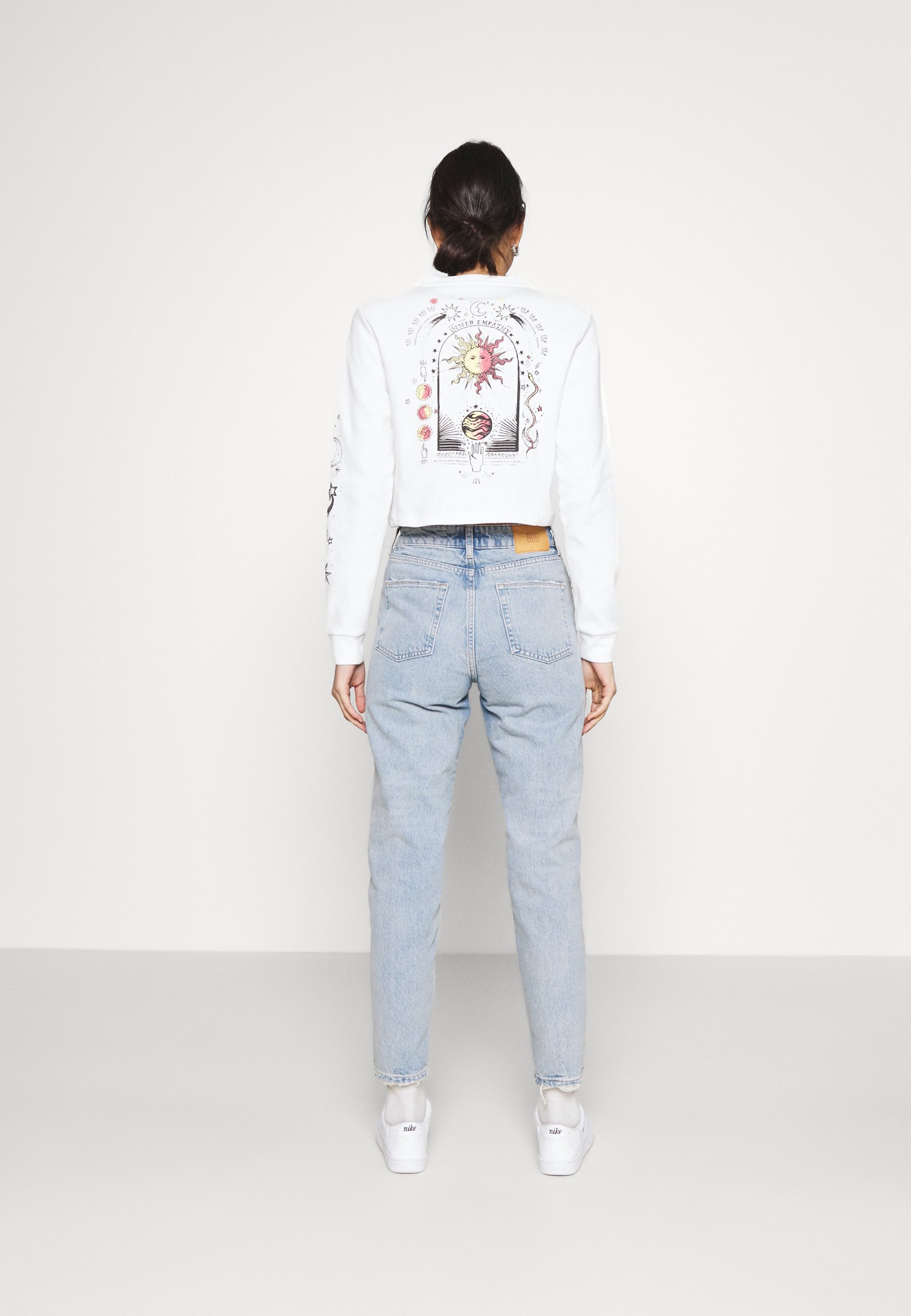BDG Urban Outfitters DESTROY MOM 