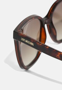 Love Moschino Solglasögon - havana