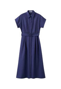 Robe chemise bleu marine à manches courtes avec col, fermeture boutonnée à l’avant et ceinture assortie avec boucle rectangulaire à la taille.