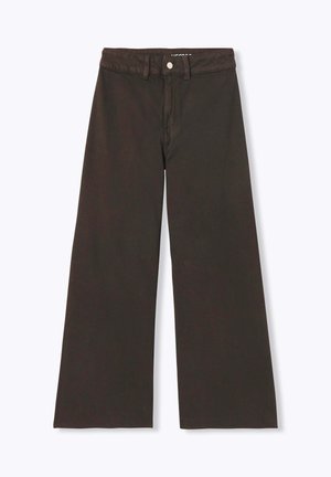 Pantalon noir à jambes larges avec passants de ceinture, fermeture à bouton et zip sur le devant, présenté à plat sur fond blanc.