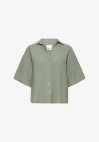 Unselected, mulled basil