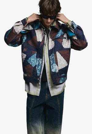 MOSAIC  - Letná bunda - material finishes