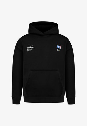 Sweat-shirt à capuche noir avec poche avant, texte blanc "smilodox EST. SINCE 2013" sur la poitrine gauche, et petit logo bleu, rouge et blanc sur la poitrine droite.