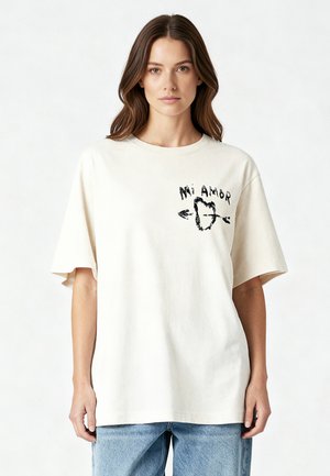UNISEX HEAVYWEIGHT   - T-shirt imprimé - off-white