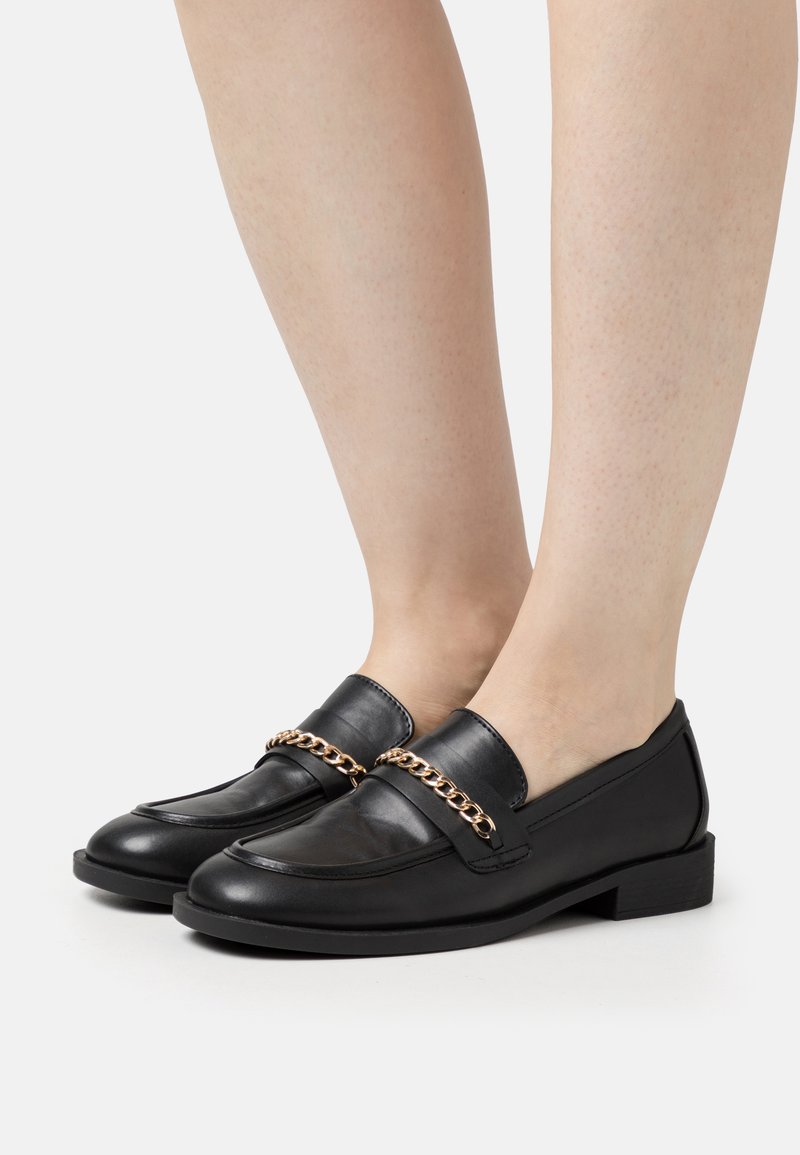 Rubi Shoes by Cotton On - LOLA CLASSIC  - Loaferit/pistokkaat - black, Suurenna