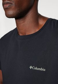Columbia RAPID RIDGE™ BACK GRAPHIC TEE  - Apdrukāts T-krekls - black