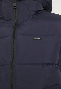 Calvin Klein Zimní bunda - dark blue