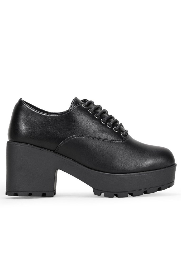 Bosanova Zapatos de salón con cordones - black/negro - Zalando.es