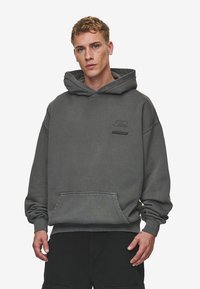 Pegador HAWKINS OVERSIZED HOODIE - Kapucnis pulóver - vintage anthracite