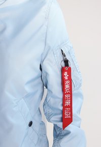 Alpha Industries Blusão aviador - air blue