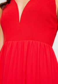 WAL G. Vestido de fiesta - red