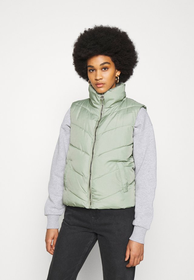 JDYFINNO SHORT PADDED WAISTCOAT - Veste sans manches - desert sage