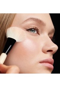 Bobbi Brown HIGHLIGHTING POWDER - Poudre - pink glow