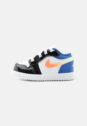 Jordan JORDAN 1 SE UNISEX - Αθλητικά παπούτσια - white/bright mango/barely volt/game royal