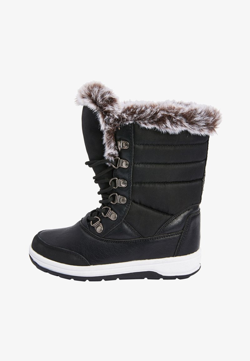 Mustad mustad talvekingad, millel on vale karvasisu, pehmendatud tekstiil ülemine osa, metallist aasad ja valge kummitald, millel on tekstureeritud haardepind.