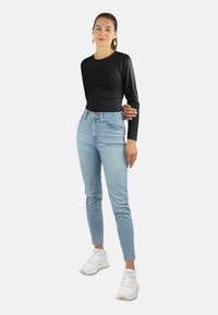 Normani 4 pack - Langarmshirt - weiß schwarz petrol beige