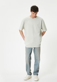 Koton LOOSE FIT szary