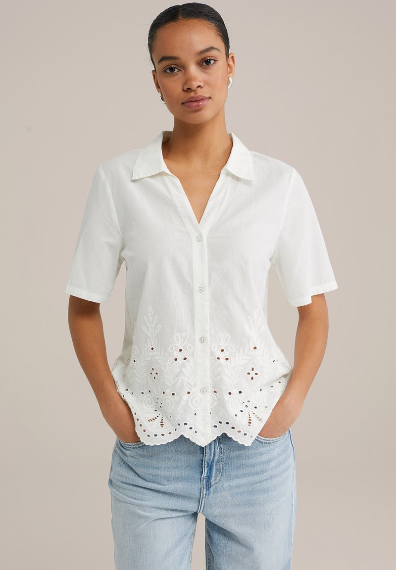 WE Fashion - Button-down blouse - white, Enlarge