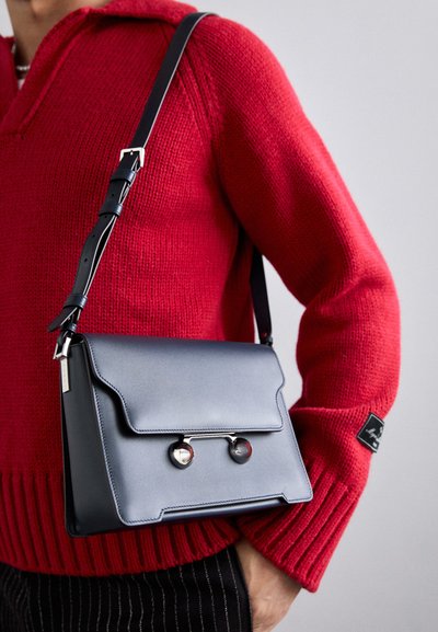 Marni SHOULDER BAG MEDIUM UNISEX - Чанта за носене през рамо - night blue