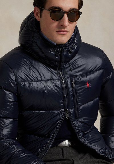 Polo Ralph Lauren THE GORHAM GLOSSED DOWN JACKET - Bunda z prachového peří - collection navy glossy