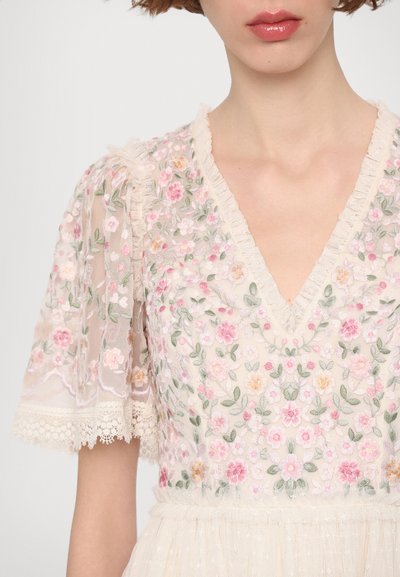 Needle & Thread ROSIE SHORT SLEEVE BALLERINA DRESS - Proginė apranga - cream