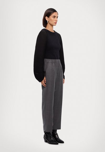 WEEKEND MaxMara HATELEY - Hlače - grigio medio