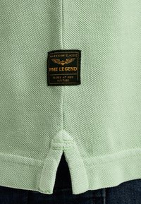 PME Legend Polotričko - quiet green