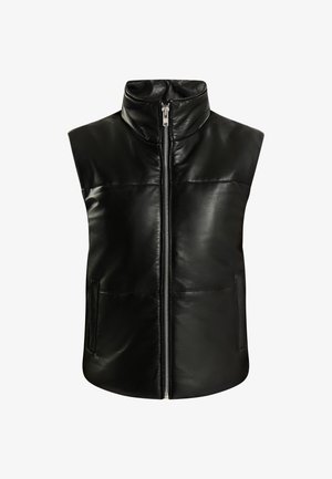 Musta nahkaliivi korkealla kauluksella, edessä vetoketju ja kaksi sivutaskua. Sileä rakenne ja sovitettu muotoilu, jossa on sulava siluetti.