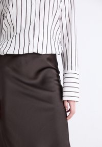 Cras - Długa spódnica