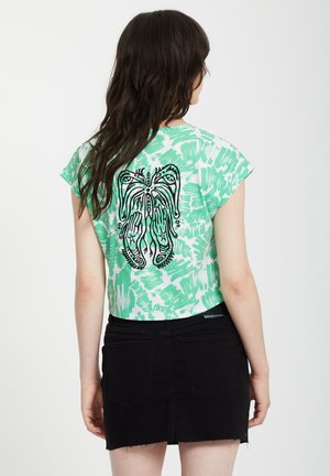TEE ALIX BOXY - Print T-shirt - jade