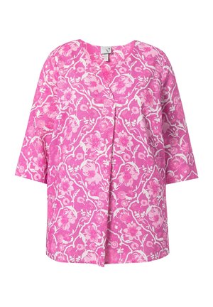 Rosa kurzärmlige Bluse mit hellem und dunklem Blumenmuster, V-Ausschnitt und weiter Passform.