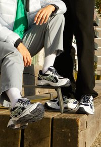 GT-2160 UNISEX - Sneakers basse - midnight/white