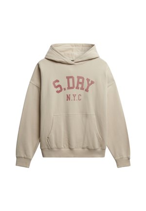 Beige Kapuzenpullover mit Kängurutasche, Kapuze und bedrucktem Text "S.DRY N.Y.C." in kastanienbraun. Verfügt über einen lässigen Schnitt und gerippte Bündchen.