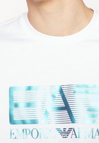 EA7 Emporio Armani Mikina - white