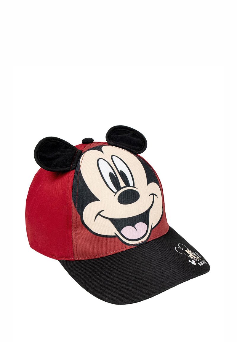 Cappellino rosso con una grande faccia di Topolino sulla parte frontale, visiera nera e dettagli neri a forma di orecchie sulla parte superiore. Materiale in cotone, design della visiera curva.