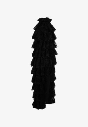Vestido negro con tejido de tela en capas y volantes, escote alto y una silueta larga. El diseño texturizado añade profundidad e interés visual.