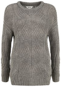 Gruby sweter dzianinowy w jasnoszarym kolorze. Posiada okrągły dekolt, długie rękawy oraz fakturowane wzory z ściągaczami przy mankietach i u dołu.