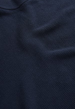 Cellbes of Sweden, FINE-KNITTED PONCHO - Cape - navy