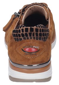 Gabor Trainers - autumn