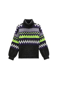 Sweter z wysokim kołnierzem typu golf w ciemnoszarym kolorze, zdobiony kolorowymi wzorami geometrycznymi w zieleni, bieli i purpurze. Rękawy w stylu balonowym z prążkowanymi mankietami.