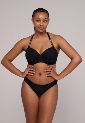Schwarzes Bikini-Set mit gerippter Textur, Unterwire-BH mit verstellbaren Trägern und hochgeschnittenen Bottoms. Goldene Akzente an den Trägern.