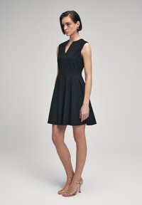 adL V NECK - Freizeitkleid - black