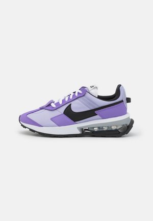 Nike Sportswear Sneakers - purple