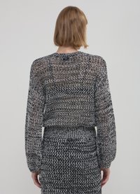 Calliope GIRO BICOLOR ZW SC69 - Maglione - une variante