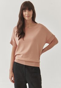 TATUUM SIMON - Basic T-shirt - rose
