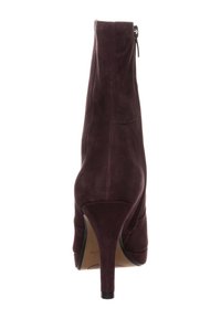 Clarks Botki na obcasie